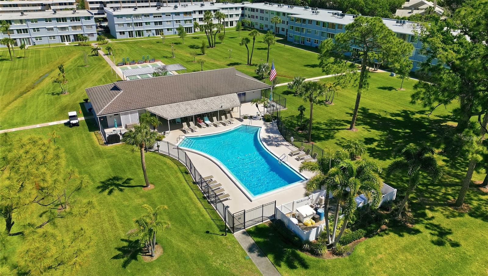 WINSTON PARK NORTHEAST - Residential