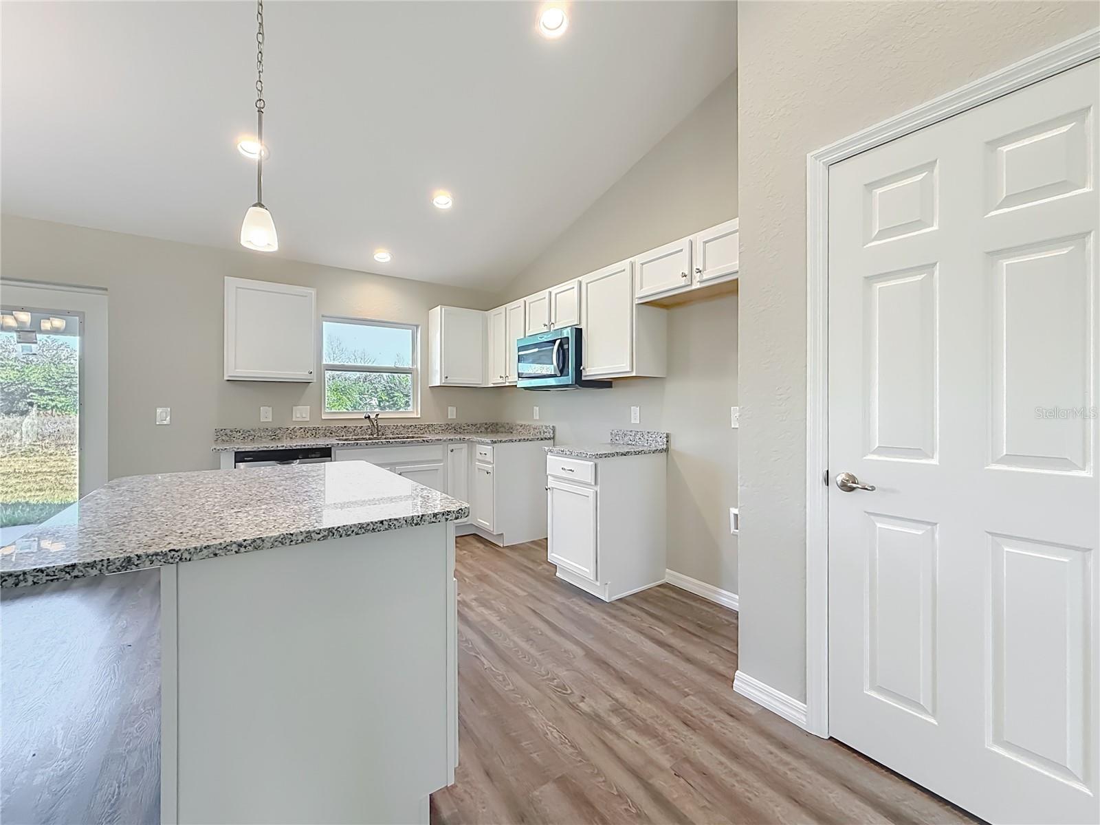 RAINBOW PARK UN #2 - Residential