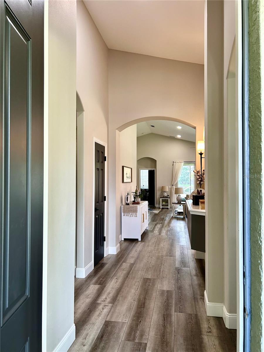 6385 ROOKERY CIRCLE