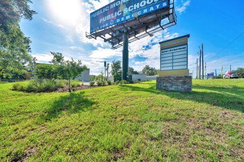 Tiny photo for 5741 S Pine Avenue, Ocala, FL 34480 (MLS # OM704108)