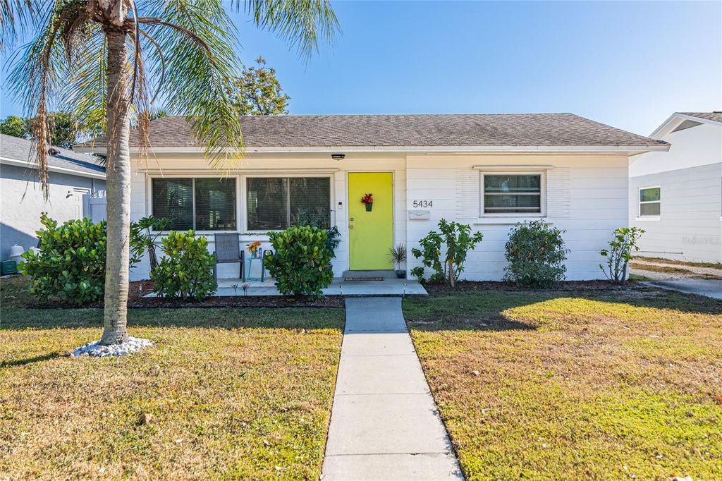 Photo of 5434 9th Avenue N, St Petersburg, FL 33710 (MLS # TB8447083)