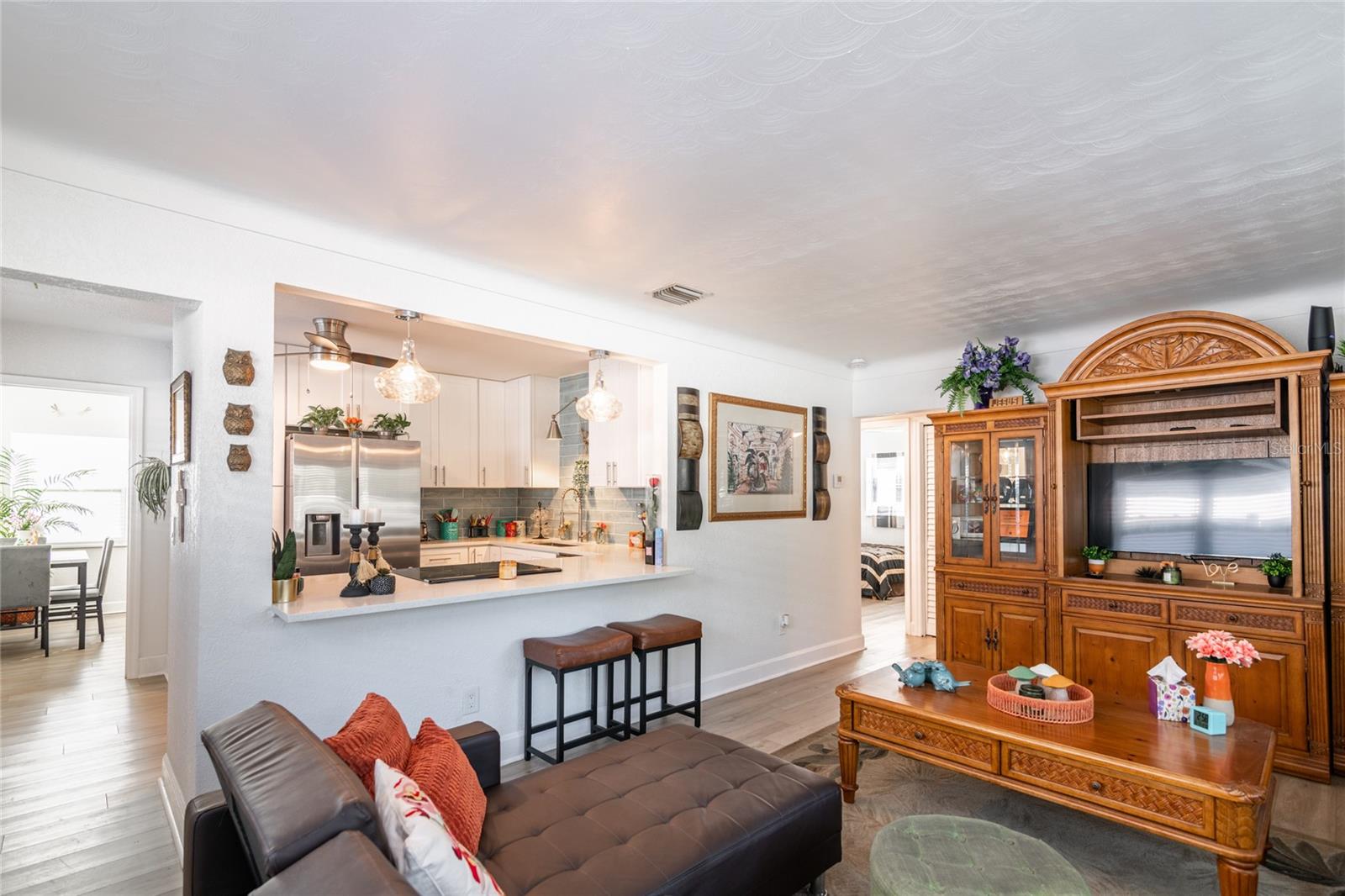 CRESTMONT - Residential