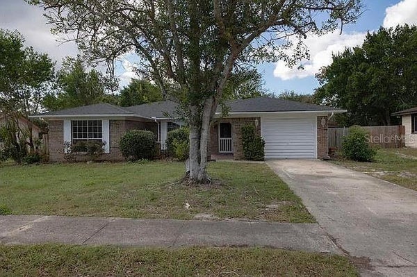 1200 LAWRENCE AVE, DELTONA, FL 32725 - Image 6f798cdbfdf1ee53f1e8bbabd01baae2/1766109599
