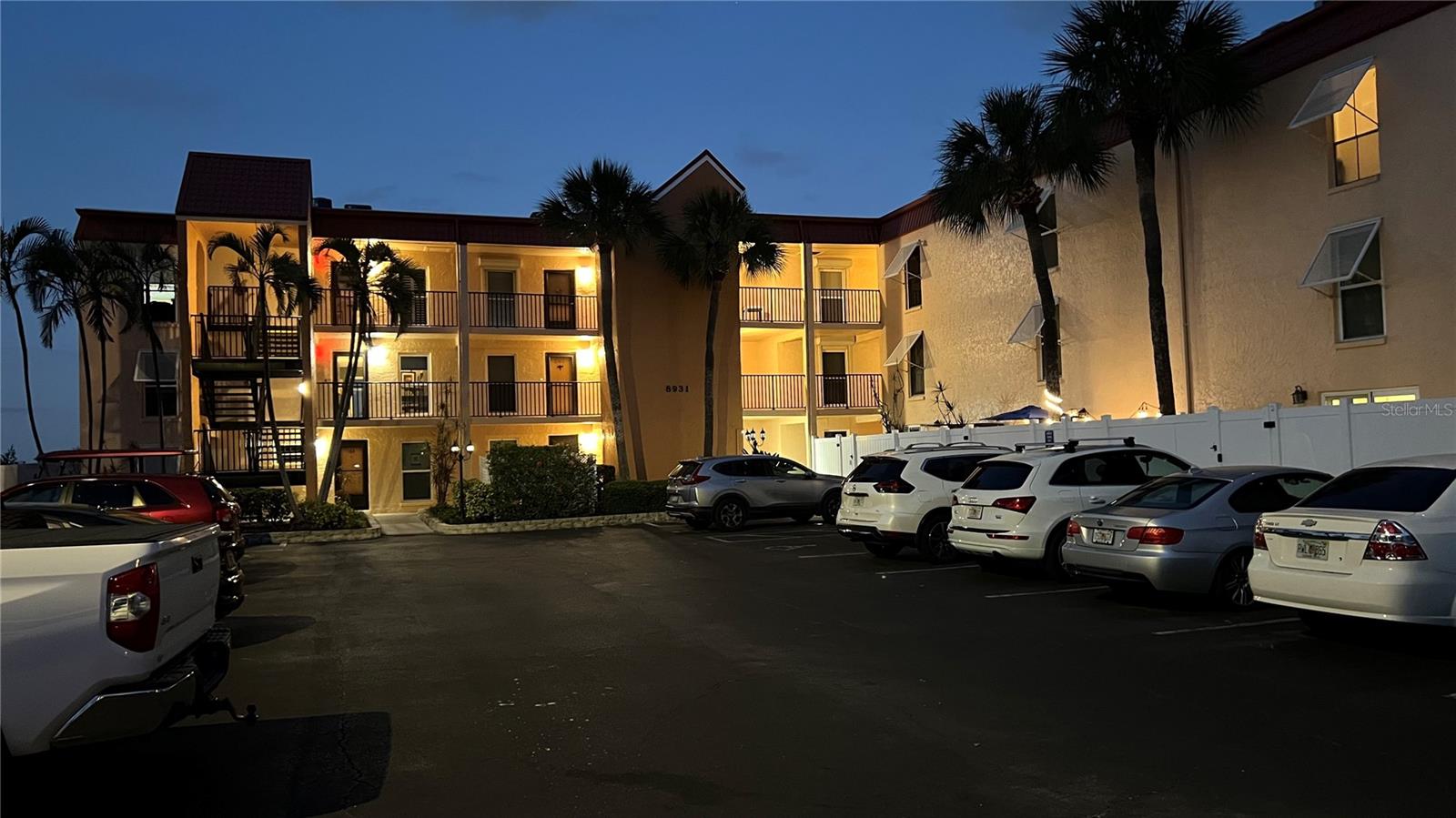 BOCA SHORES CONDO - Residential