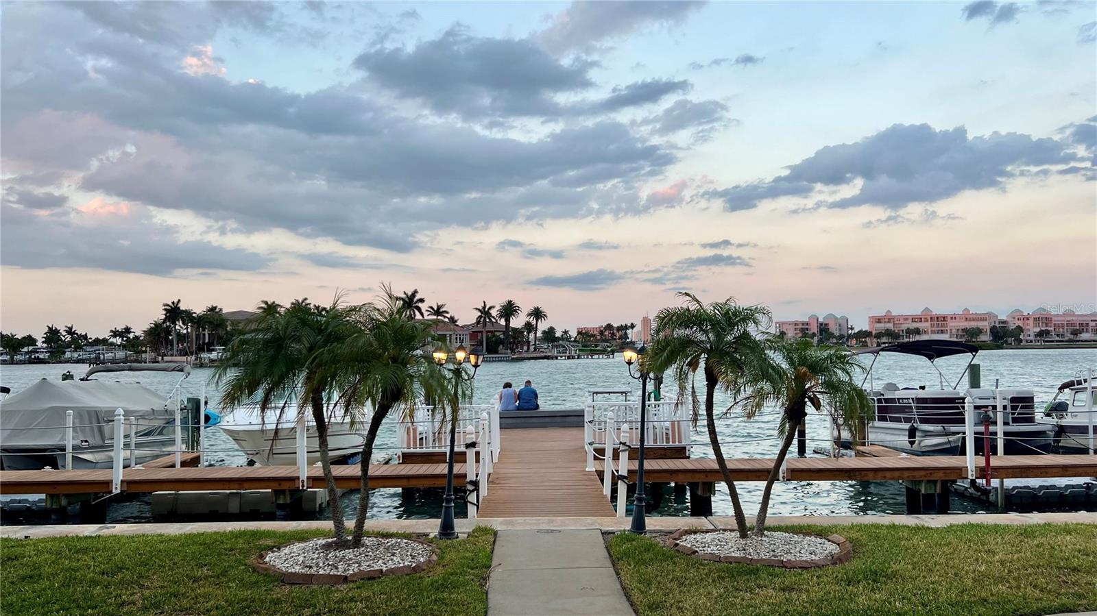 BOCA SHORES CONDO - Residential