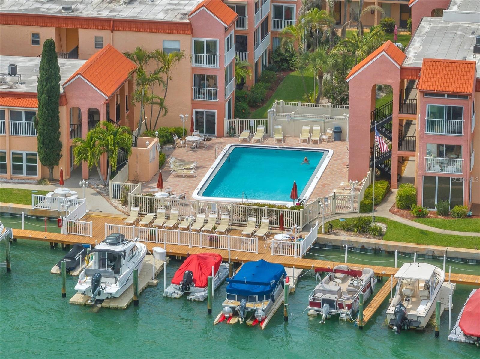 BOCA SHORES CONDO - Residential