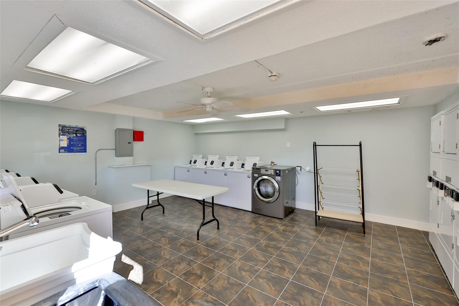 BOCA SHORES CONDO - Residential
