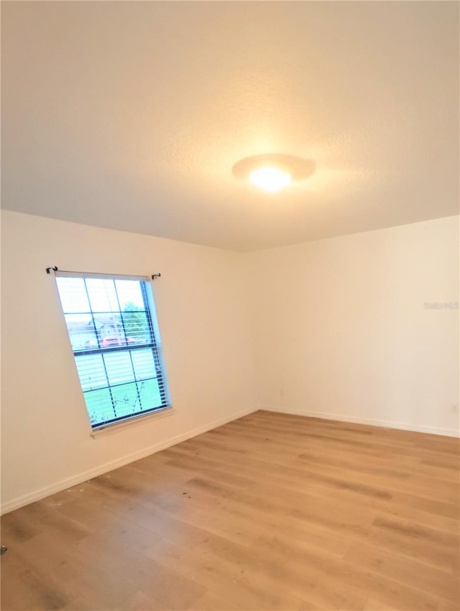 RIDGE DUNDEE - Residential