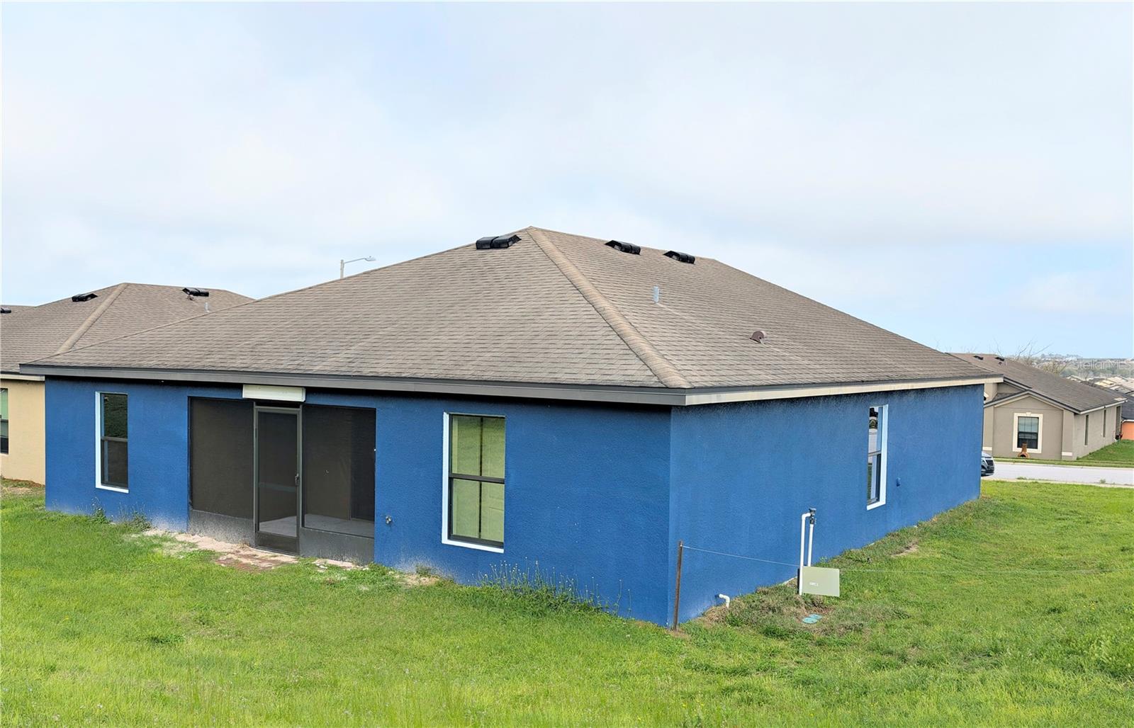 RIDGE DUNDEE - Residential