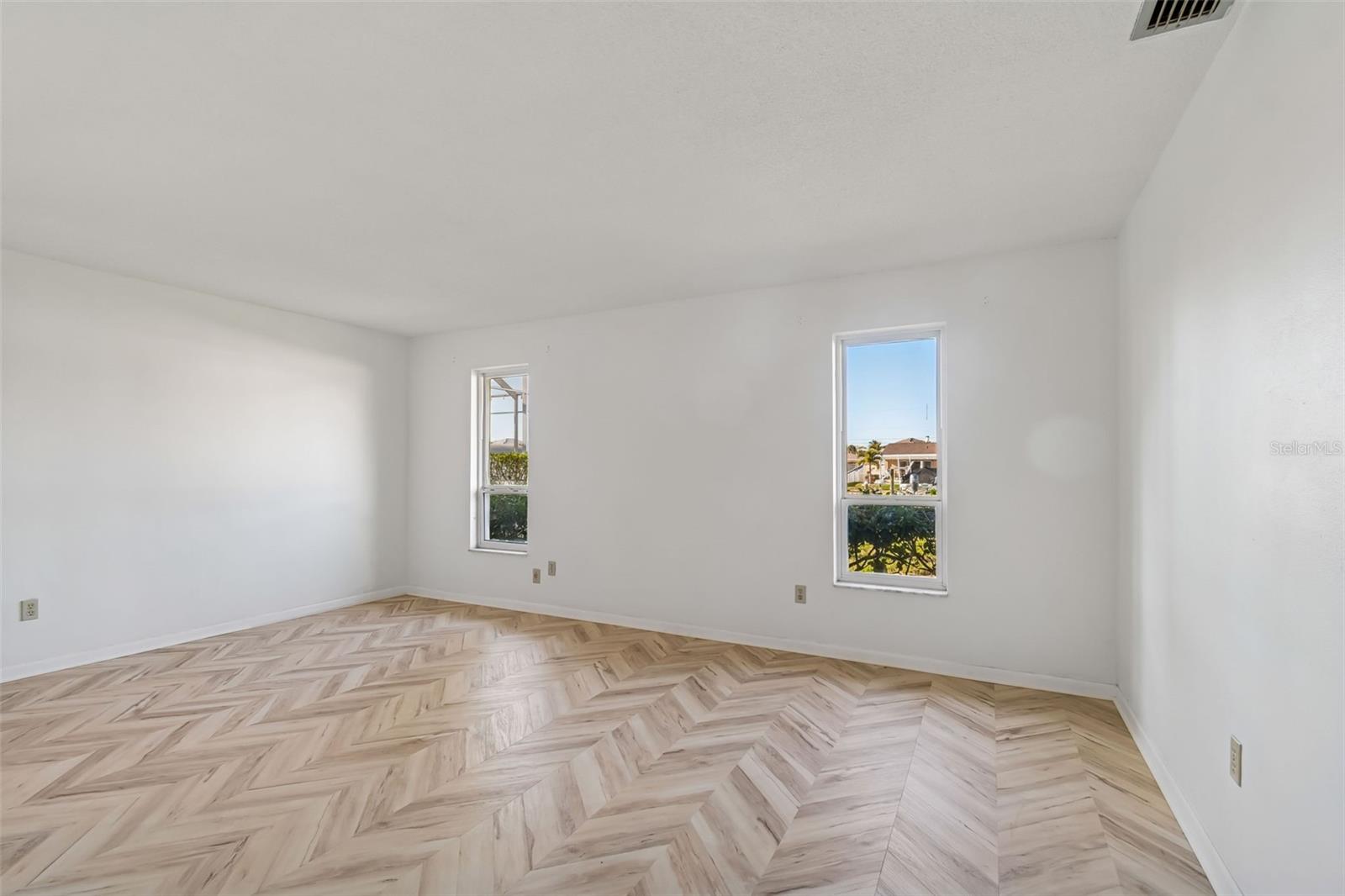 HARBOR HILLS 3RD ADD - Residential