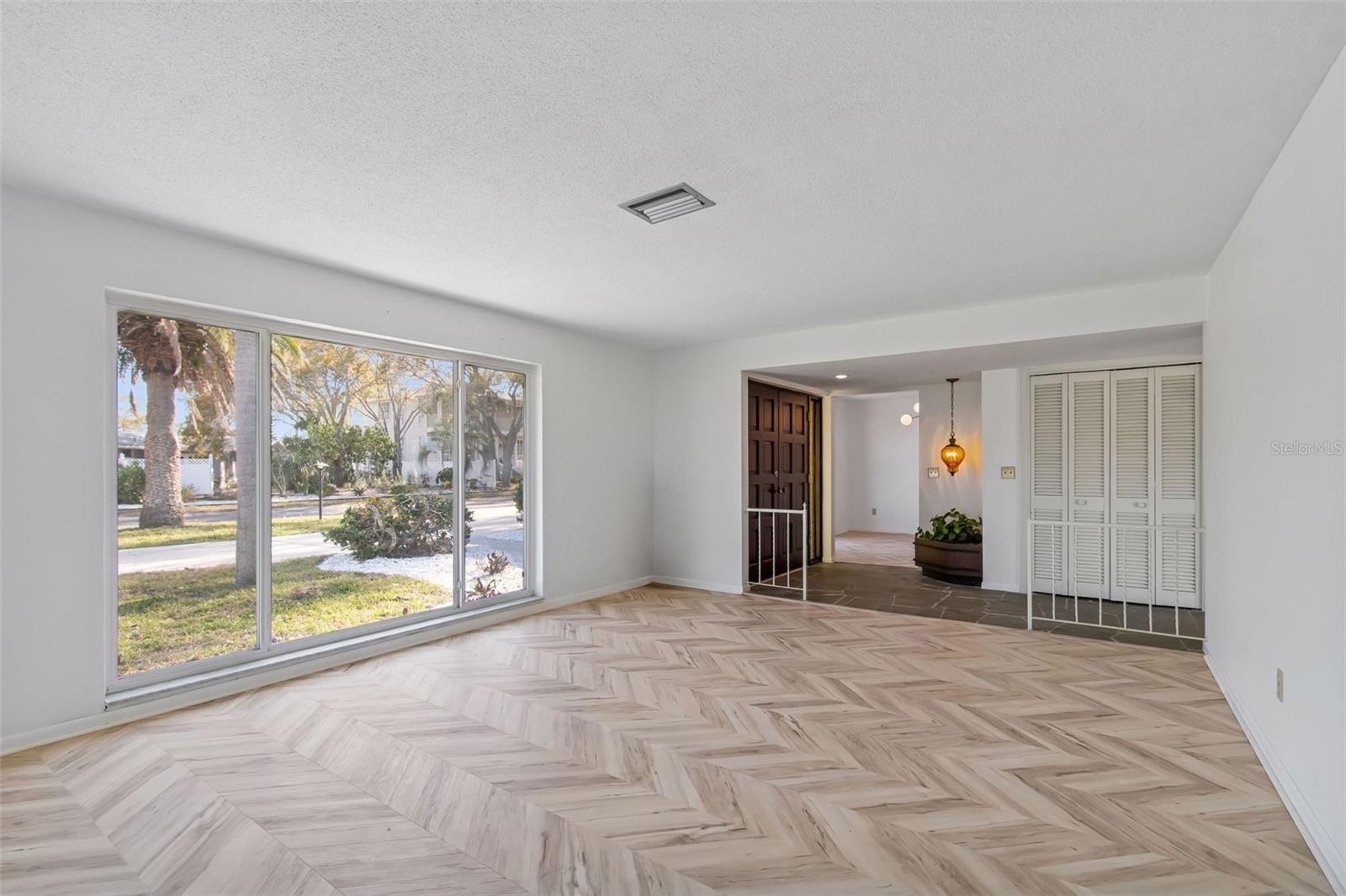 HARBOR HILLS 3RD ADD - Residential