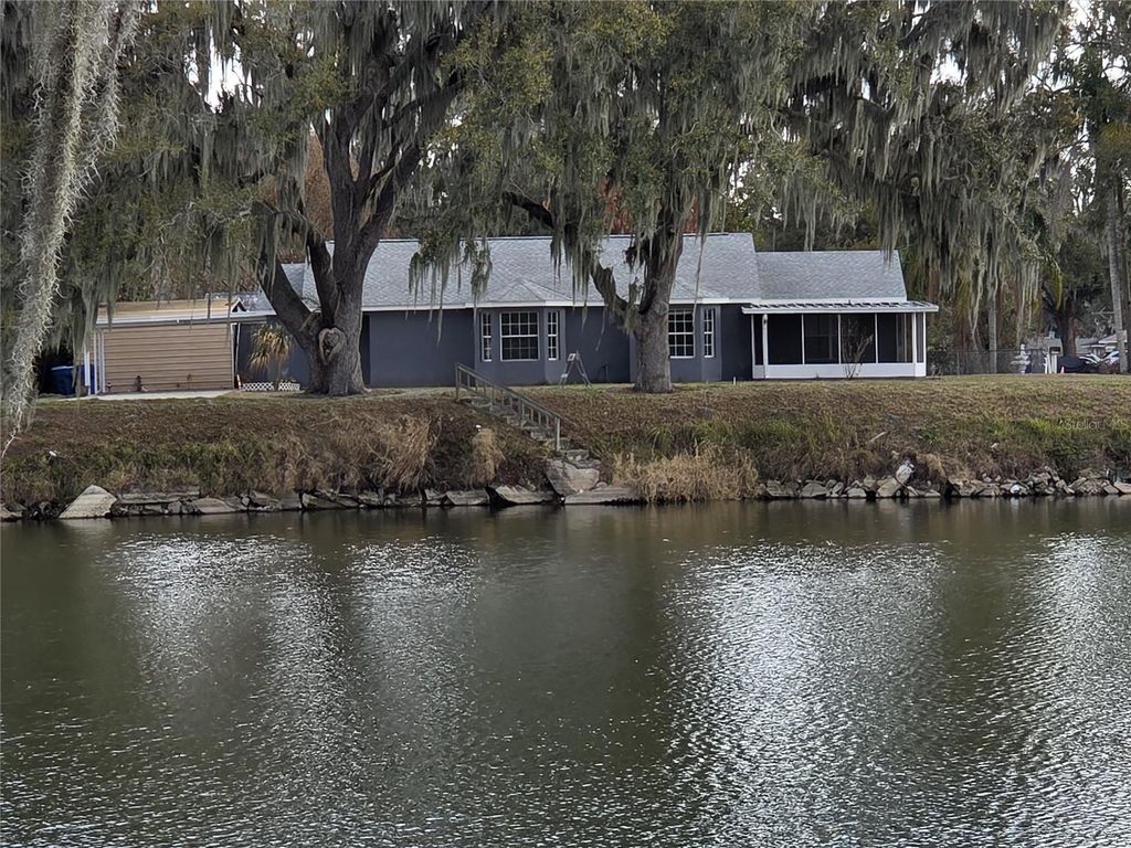 Photo of 530 N French Avenue, Fort Meade, FL 33841 (MLS # K4903262)