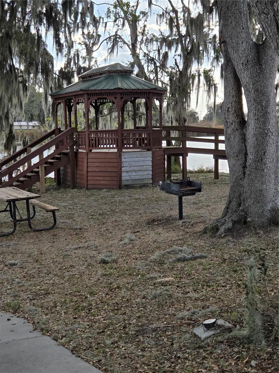 BLACK W C SUB - Residential