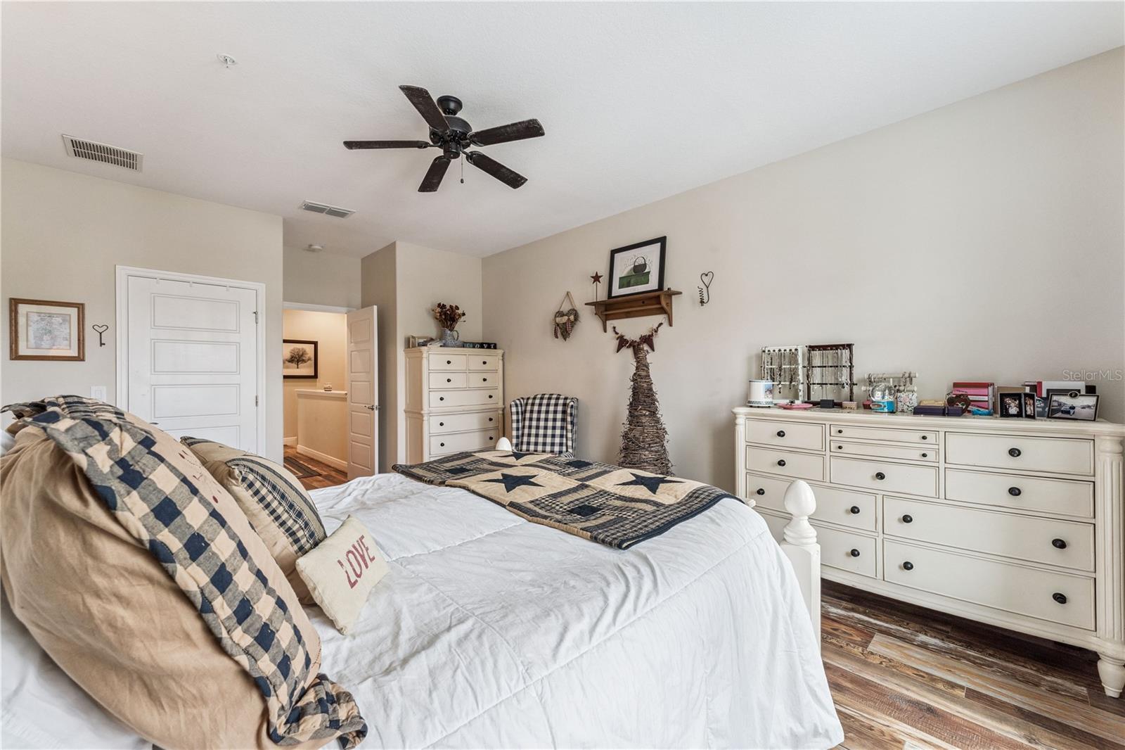 FOUNTAIN PARKE AT LAKE MARY PH 2 - Residential