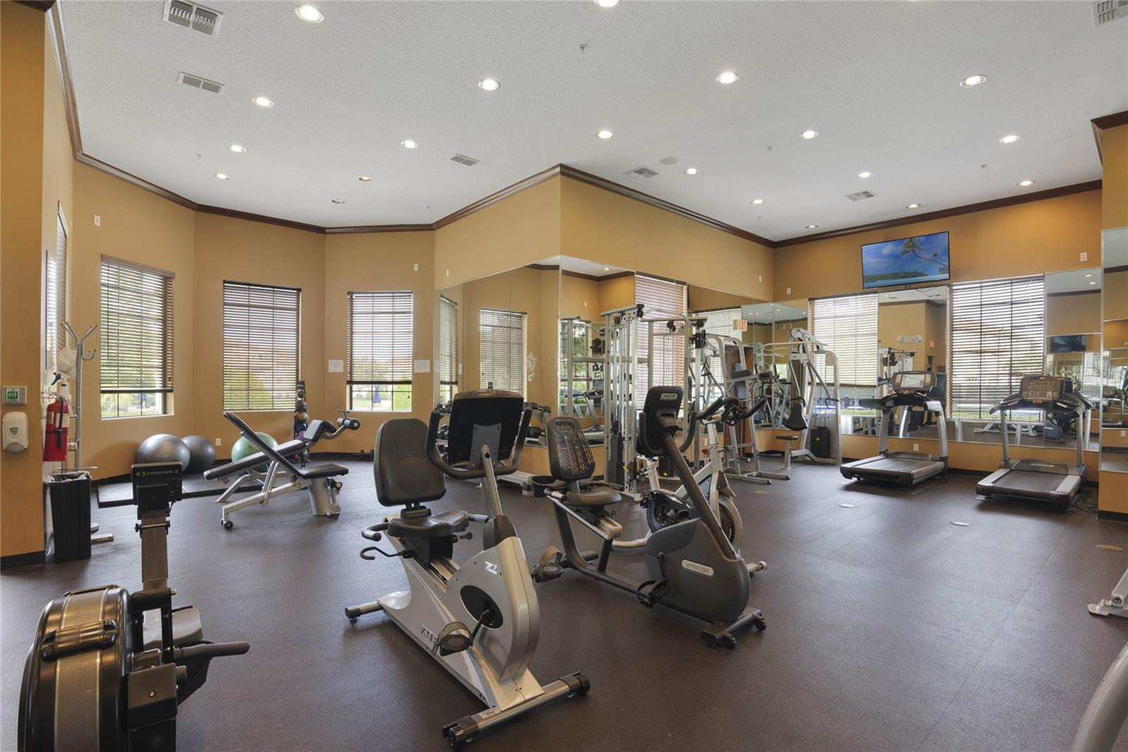 FOUNTAIN PARKE AT LAKE MARY PH 2 - Residential