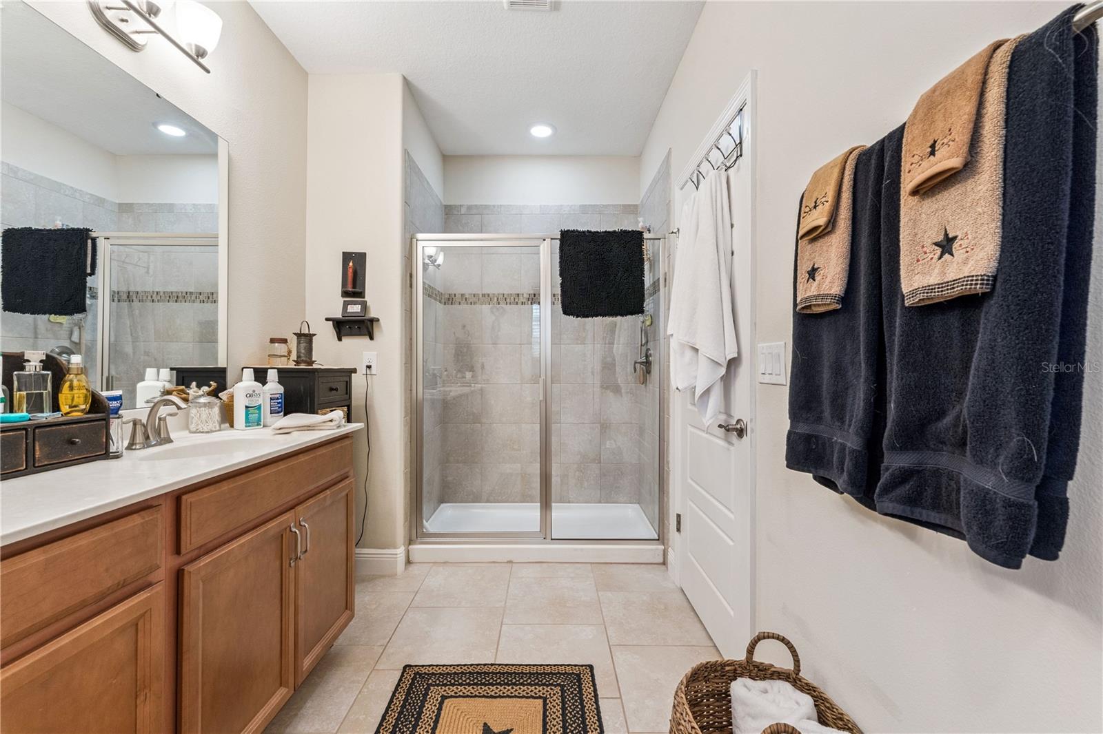 FOUNTAIN PARKE AT LAKE MARY PH 2 - Residential