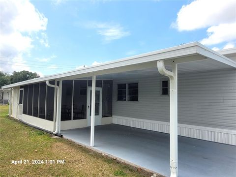 A home in LAKELAND