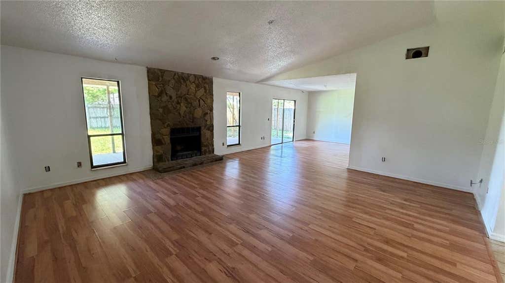 Photo of 7420 Burnway Drive, Orlando, FL 32819 (MLS # O6432419)