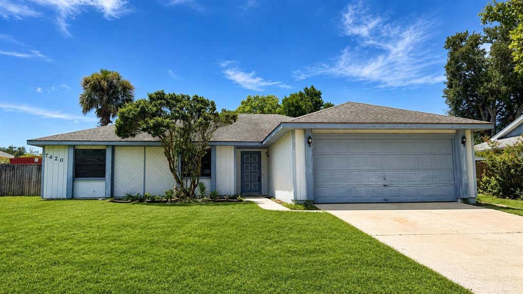 Photo of 7420 Burnway Drive, Orlando, FL 32819 (MLS # O6432419)