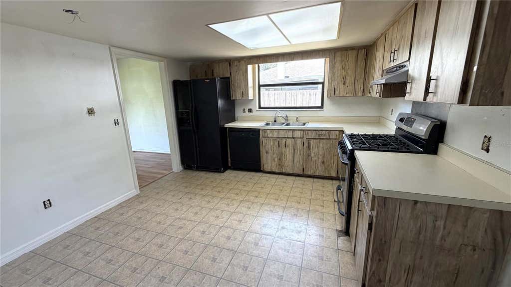 Photo of 7420 Burnway Drive, Orlando, FL 32819 (MLS # O6432419)
