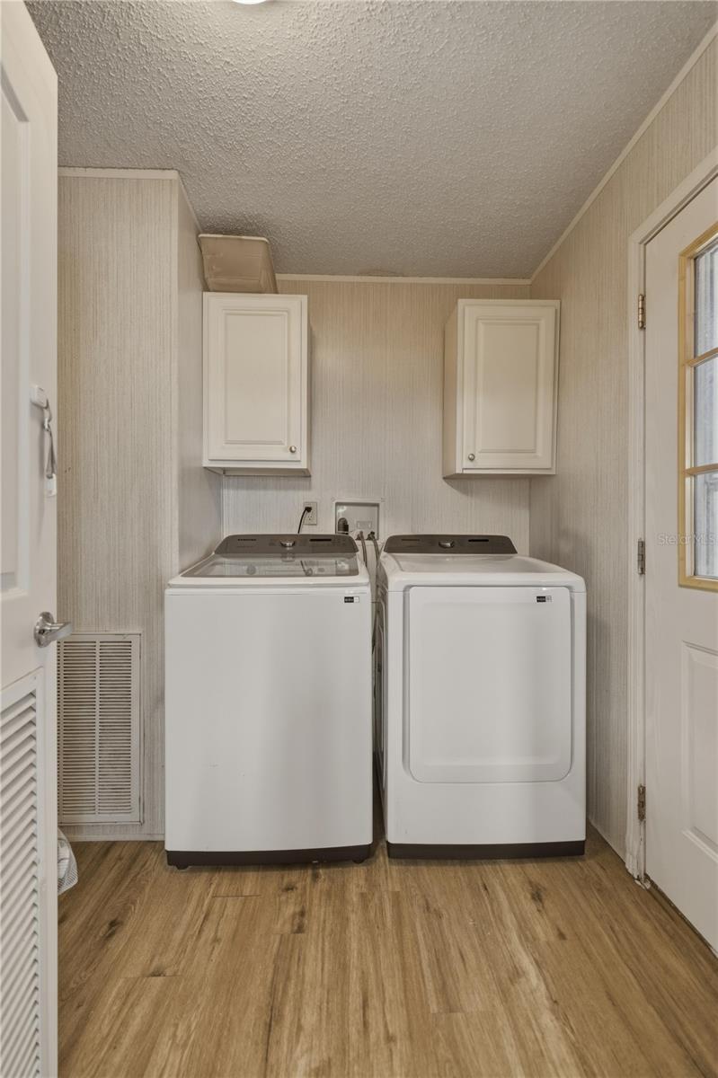 VICTORIA HEIGHTS - Residential