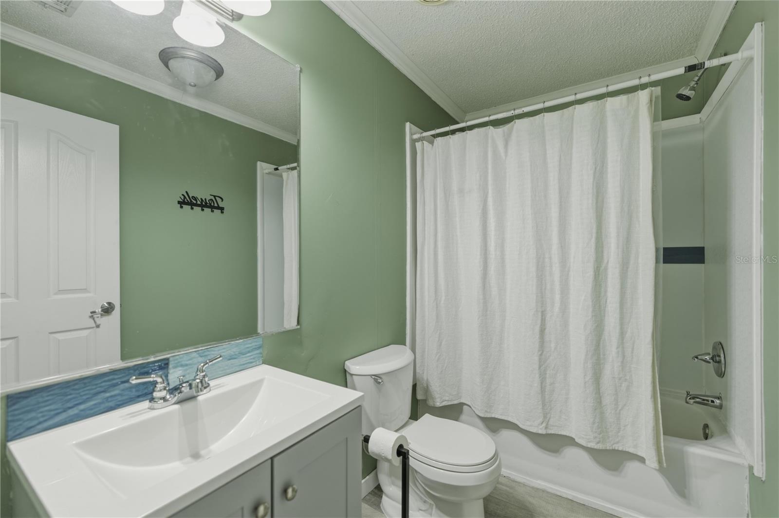 VICTORIA HEIGHTS - Residential