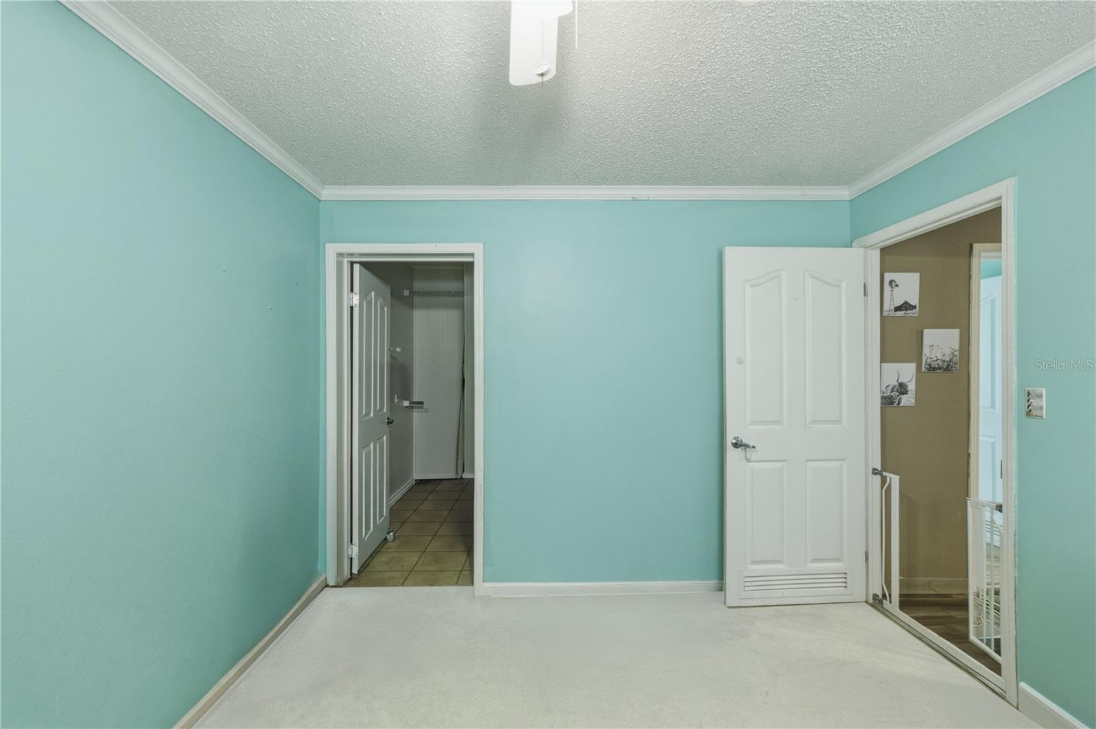 VICTORIA HEIGHTS - Residential