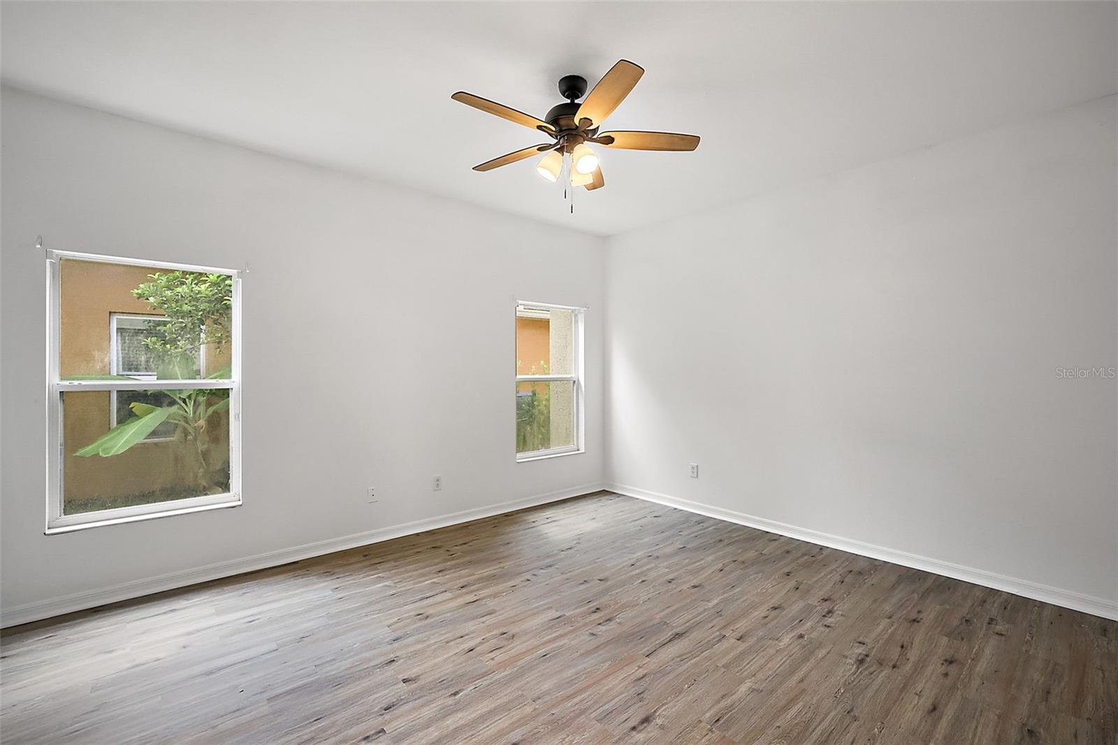 GROVELAND WATERSIDE POINTE PH 01 - Residential