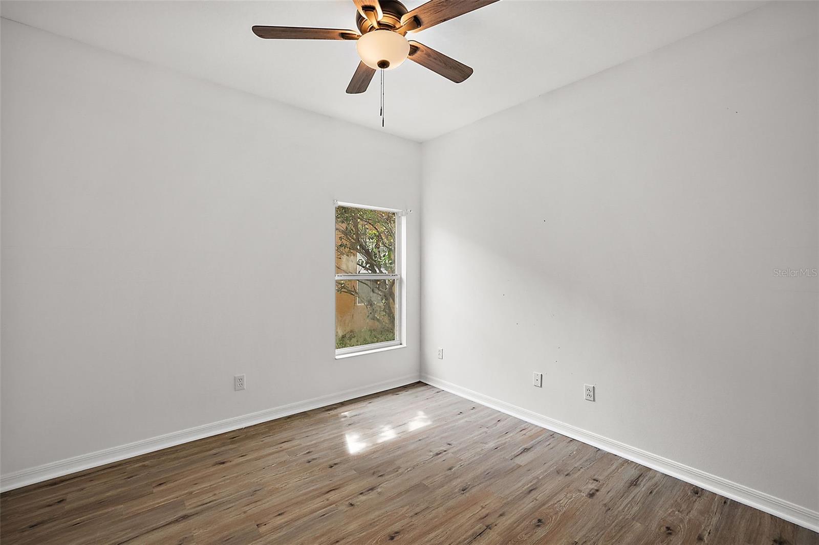 GROVELAND WATERSIDE POINTE PH 01 - Residential