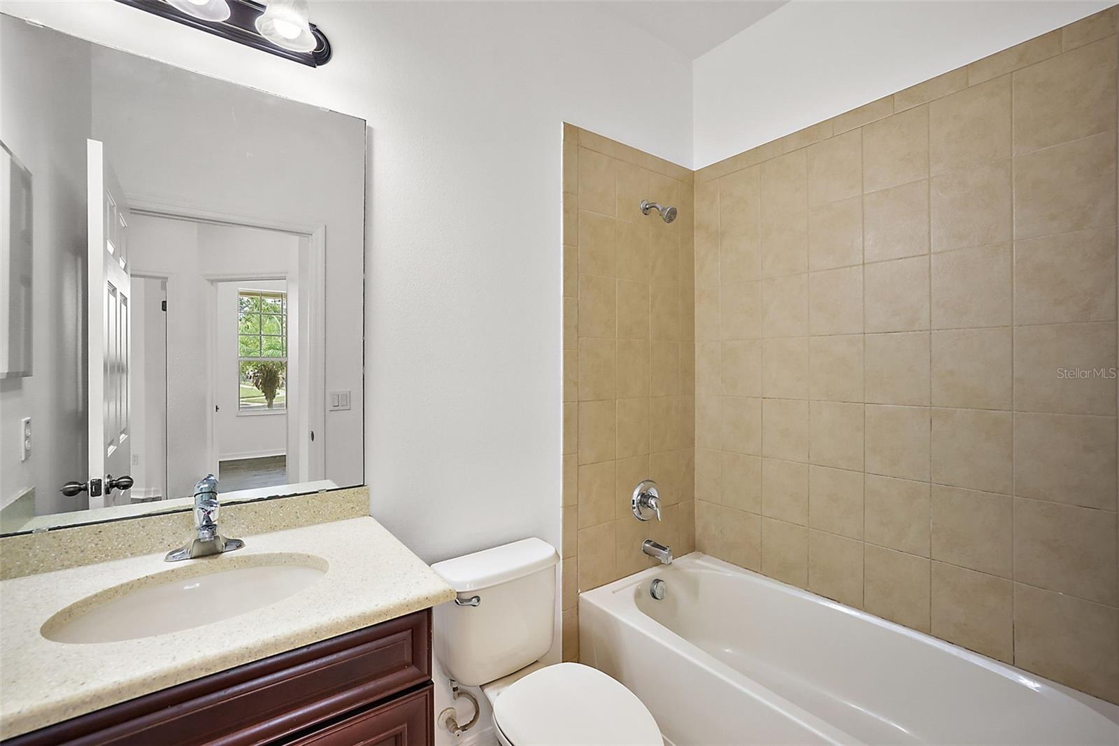 GROVELAND WATERSIDE POINTE PH 01 - Residential