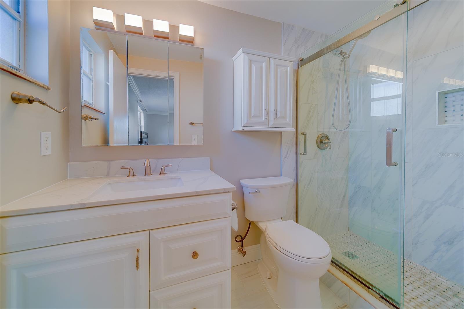 ORANGEWOOD HIGHLANDS - Residential Lease