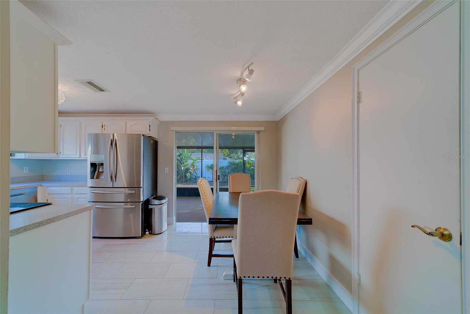 ORANGEWOOD HIGHLANDS - Residential Lease