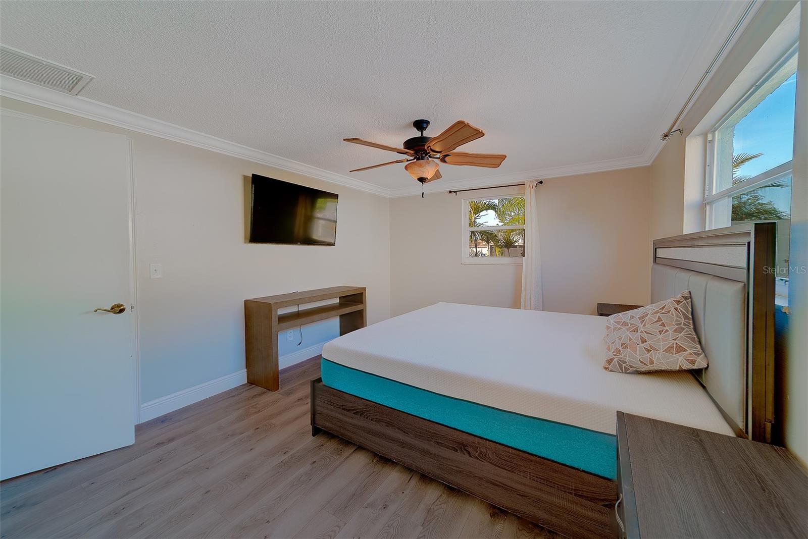 ORANGEWOOD HIGHLANDS - Residential Lease