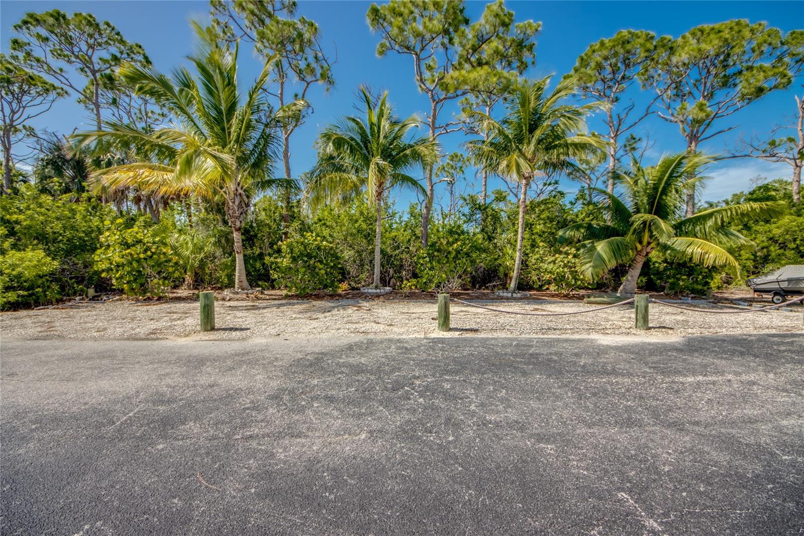 ACREAGE & UNREC - Residential