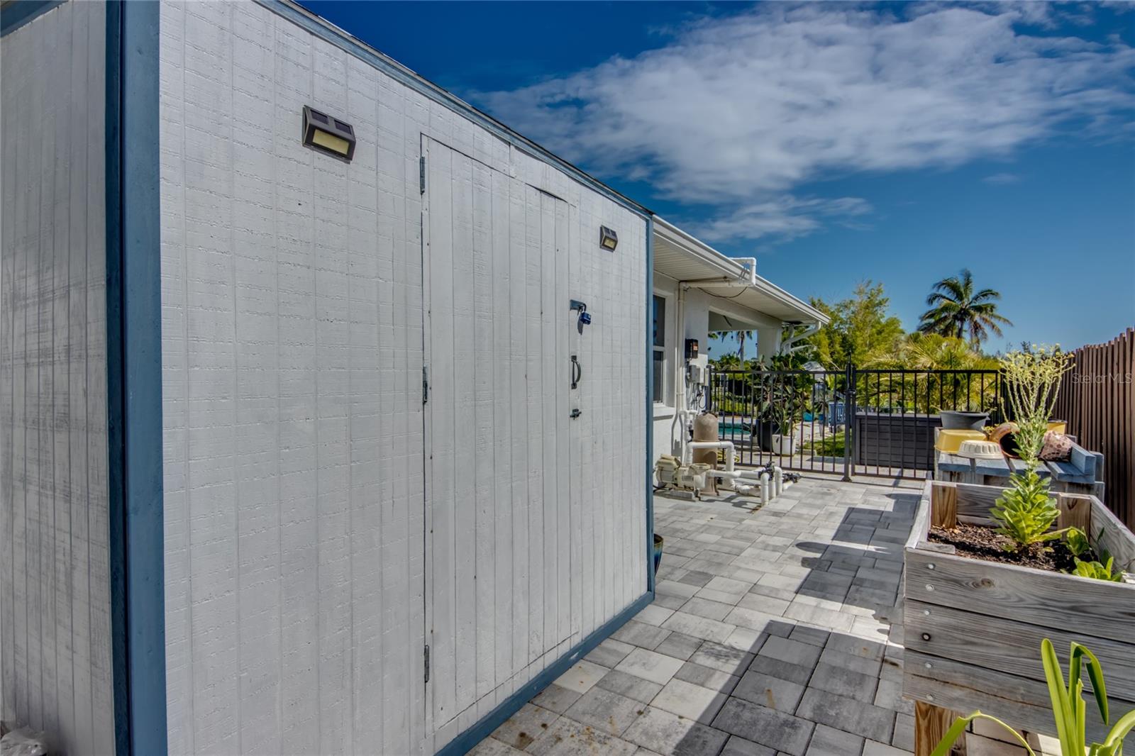 ACREAGE & UNREC - Residential