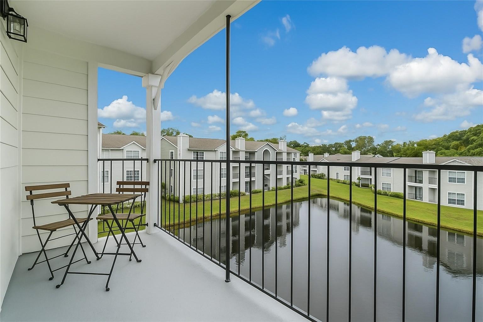 2550 ALAFAYA TRAIL 9303