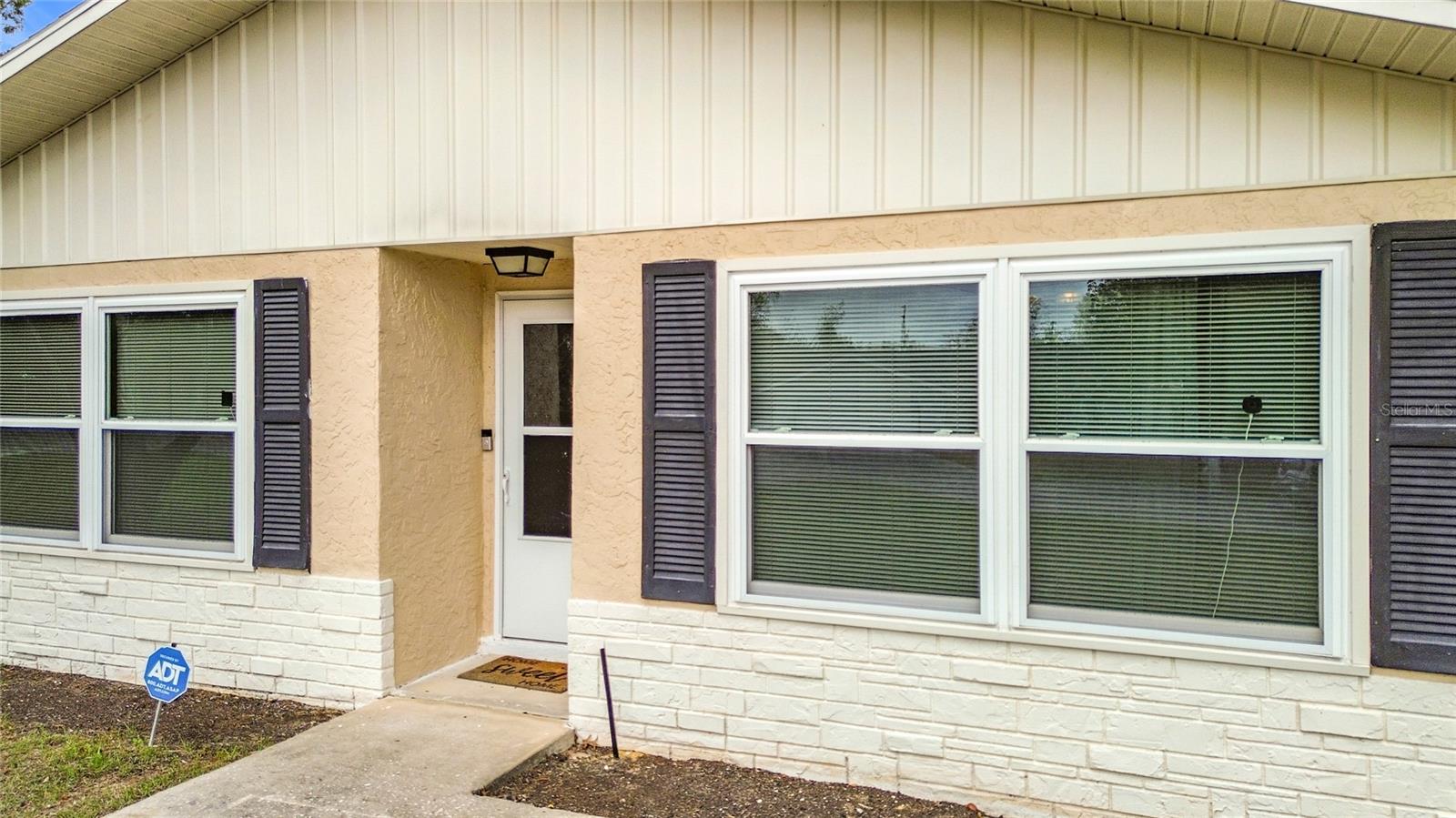 SILVER SPGS SHORES UN 68 - Residential