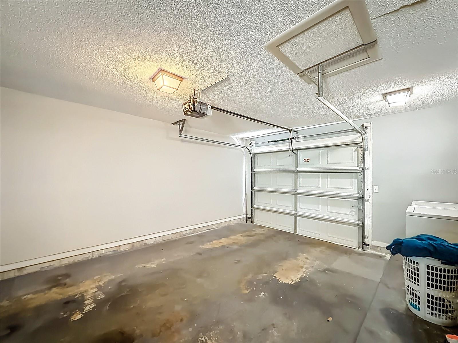 SILVER SPGS SHORES UN 68 - Residential