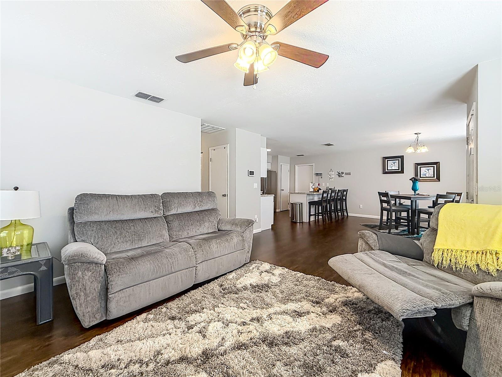 SILVER SPGS SHORES UN 68 - Residential