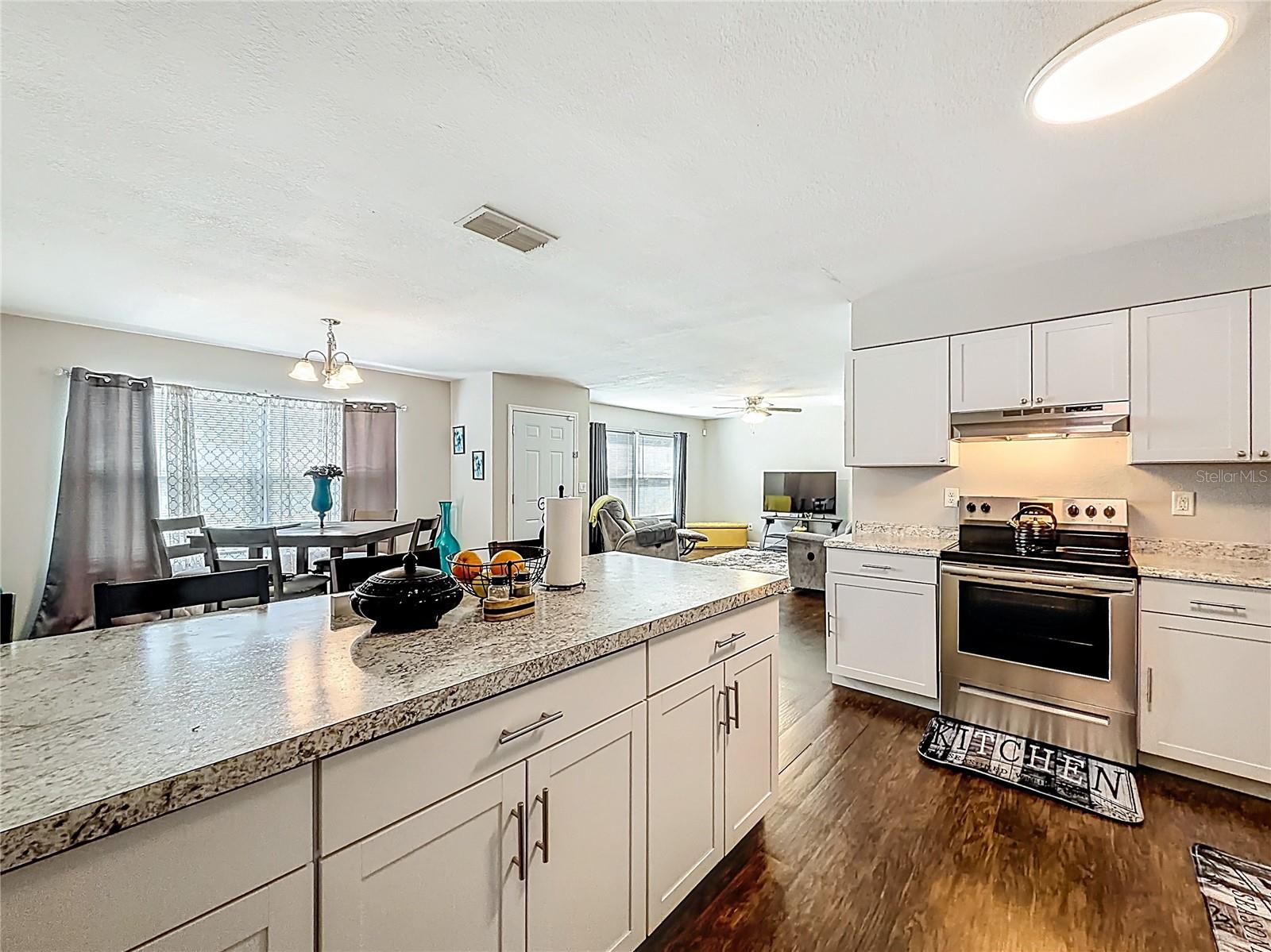 SILVER SPGS SHORES UN 68 - Residential