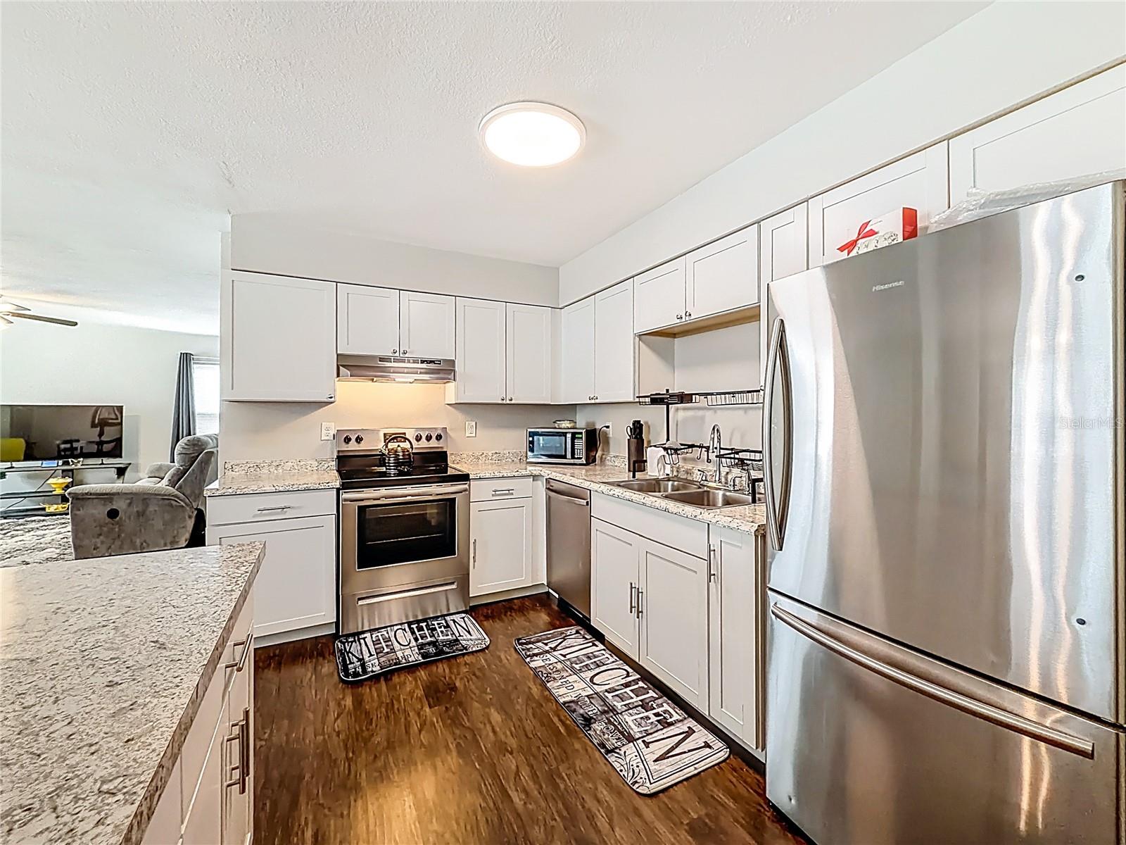 SILVER SPGS SHORES UN 68 - Residential