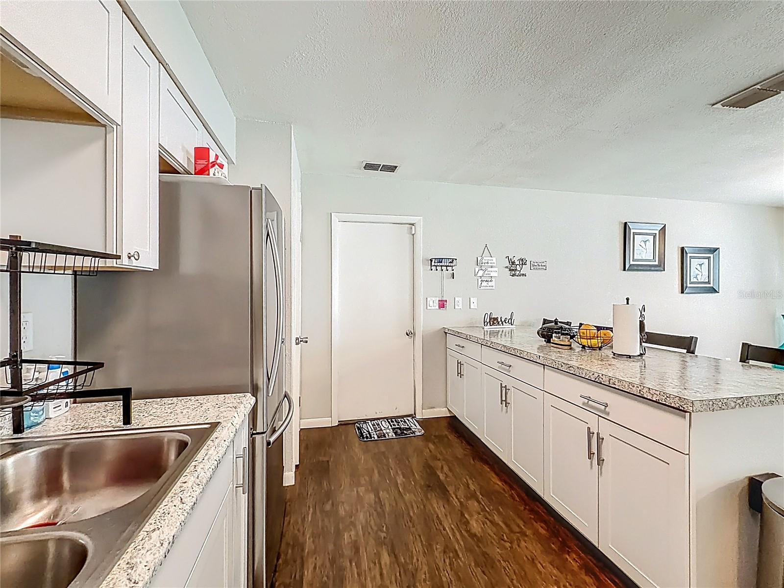 SILVER SPGS SHORES UN 68 - Residential