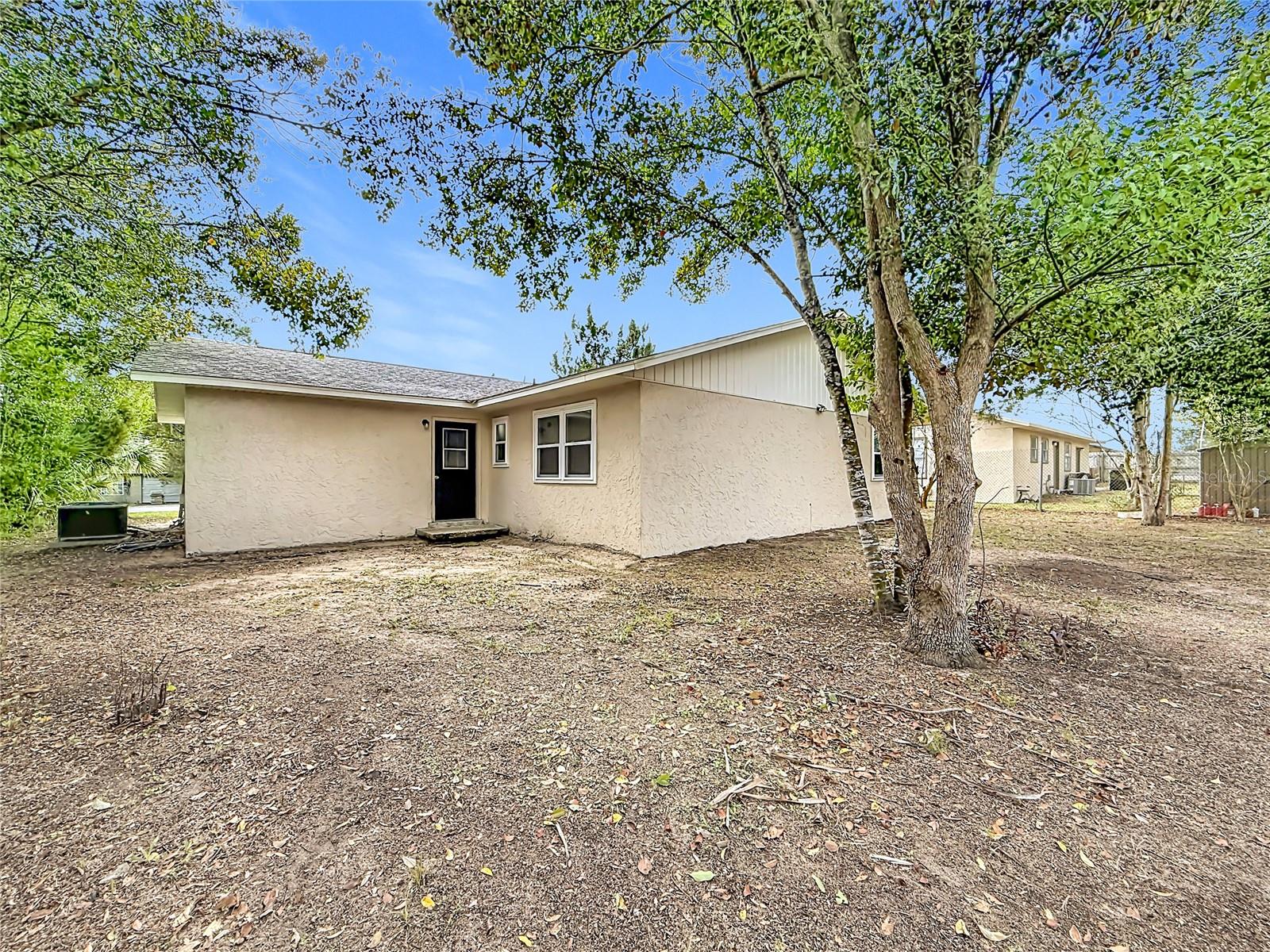 SILVER SPGS SHORES UN 68 - Residential