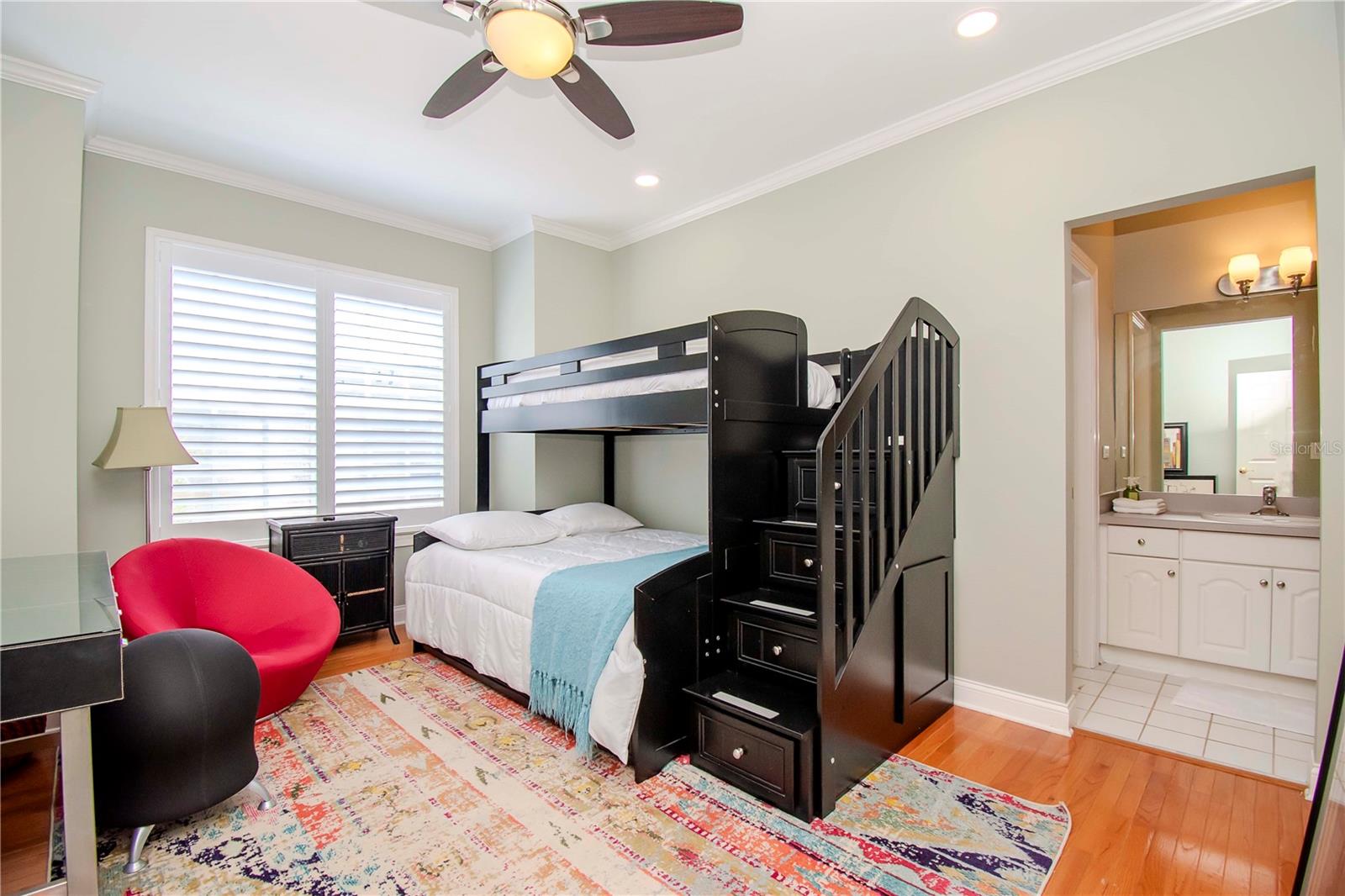 THE TWNHMS AT HARBOUR BAY P - Residential Lease