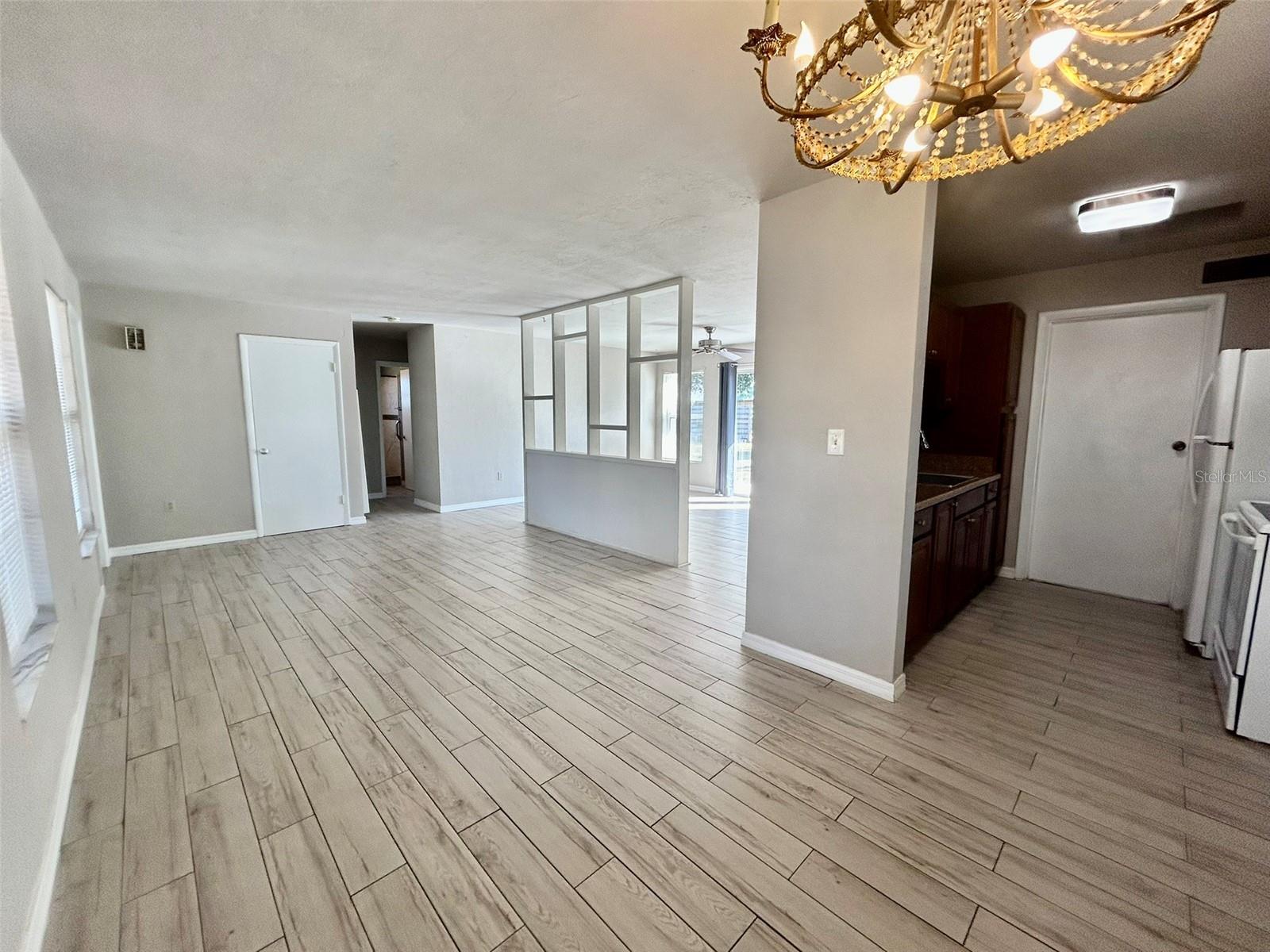 PORT CHARLOTTE SEC 033 - Residential Lease