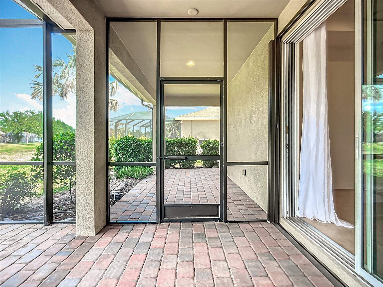 VENTURA VILLAGE - Residential