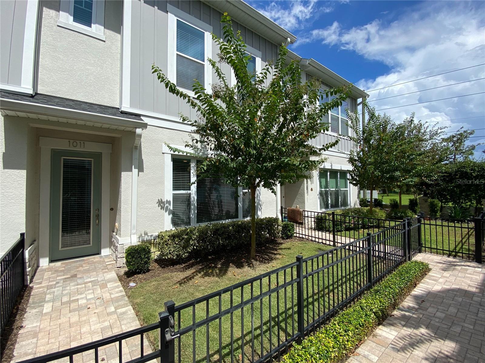 GRIFFIN PARK - Residential Lease