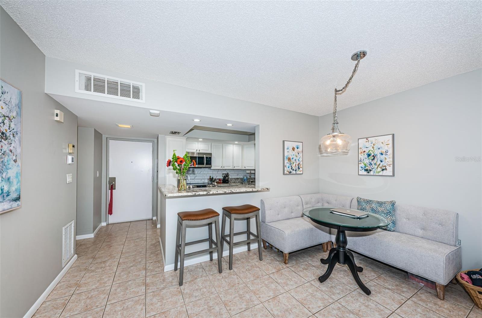 4900 BRITTANY DRIVE S 706