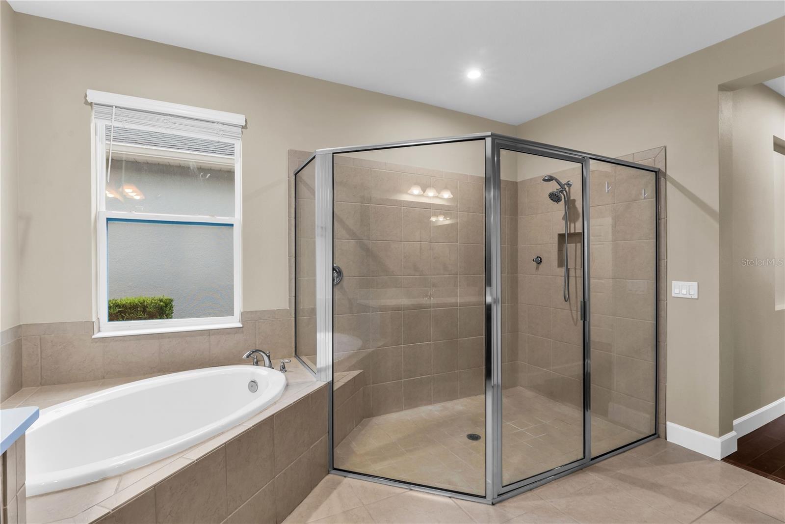 LAKEVIEW PRESERVE PH 2 - Residential