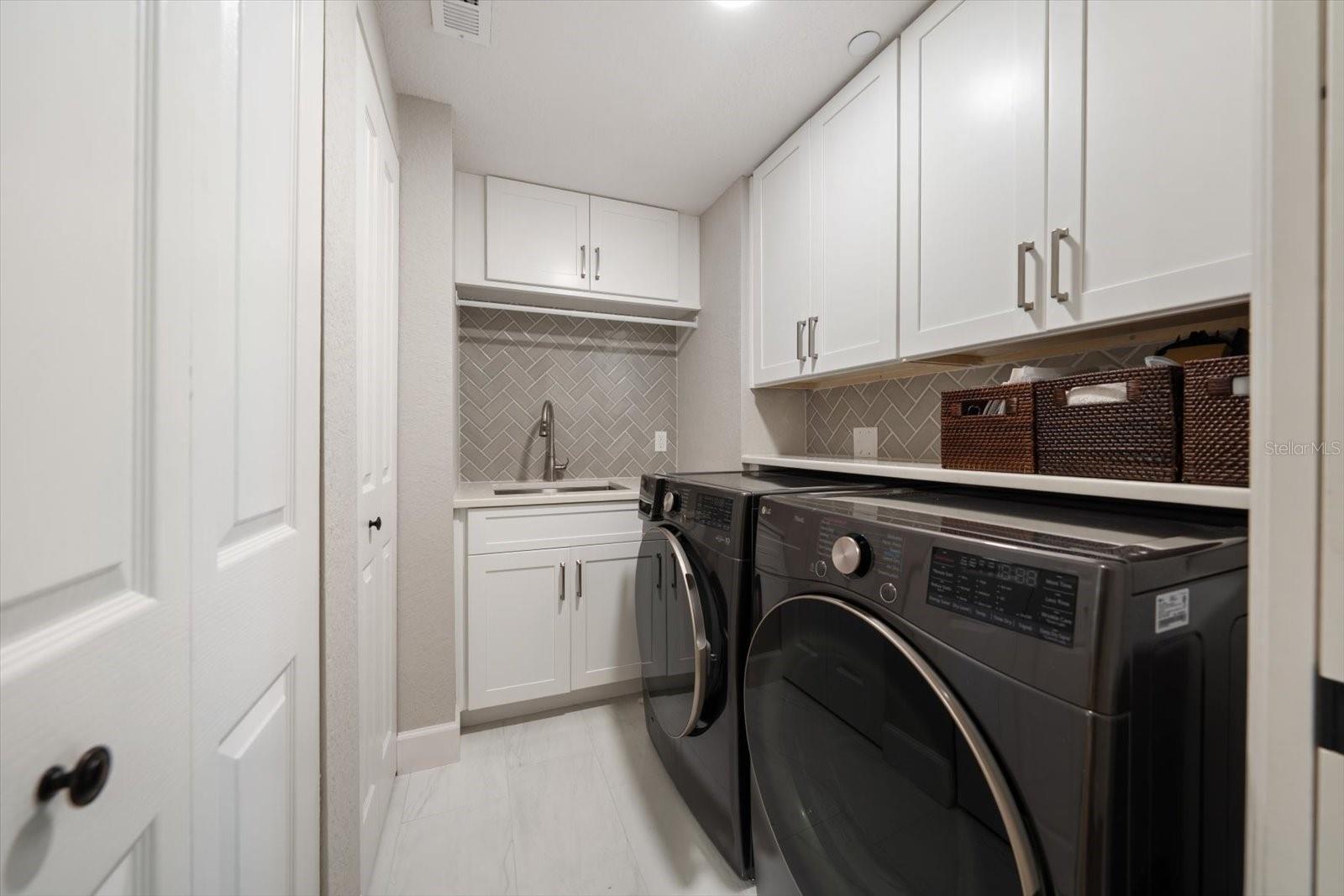 GRANDE ON SAND KEY CONDO - Residential